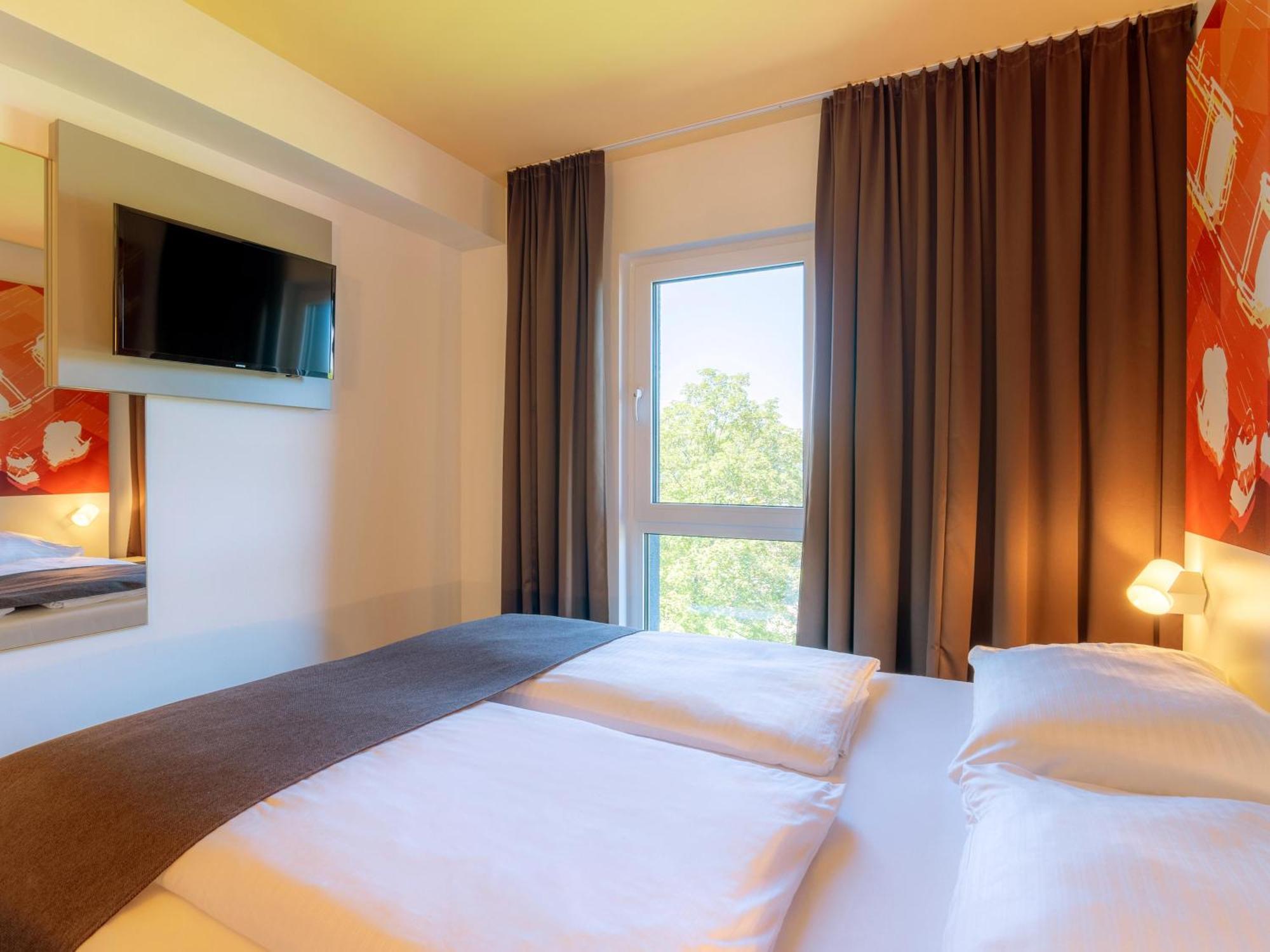B&B Hotel Stuttgart-Bad Cannstatt Luaran gambar